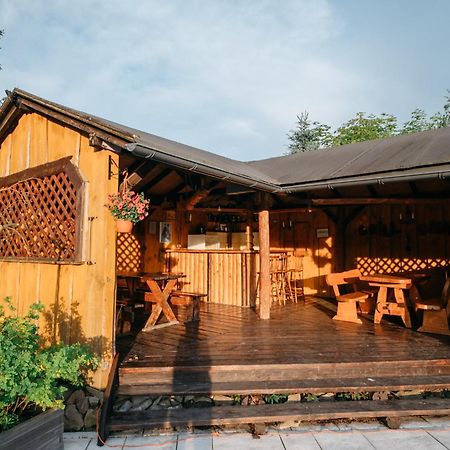 Bieszczadzka Bania Villa Леско Екстериор снимка